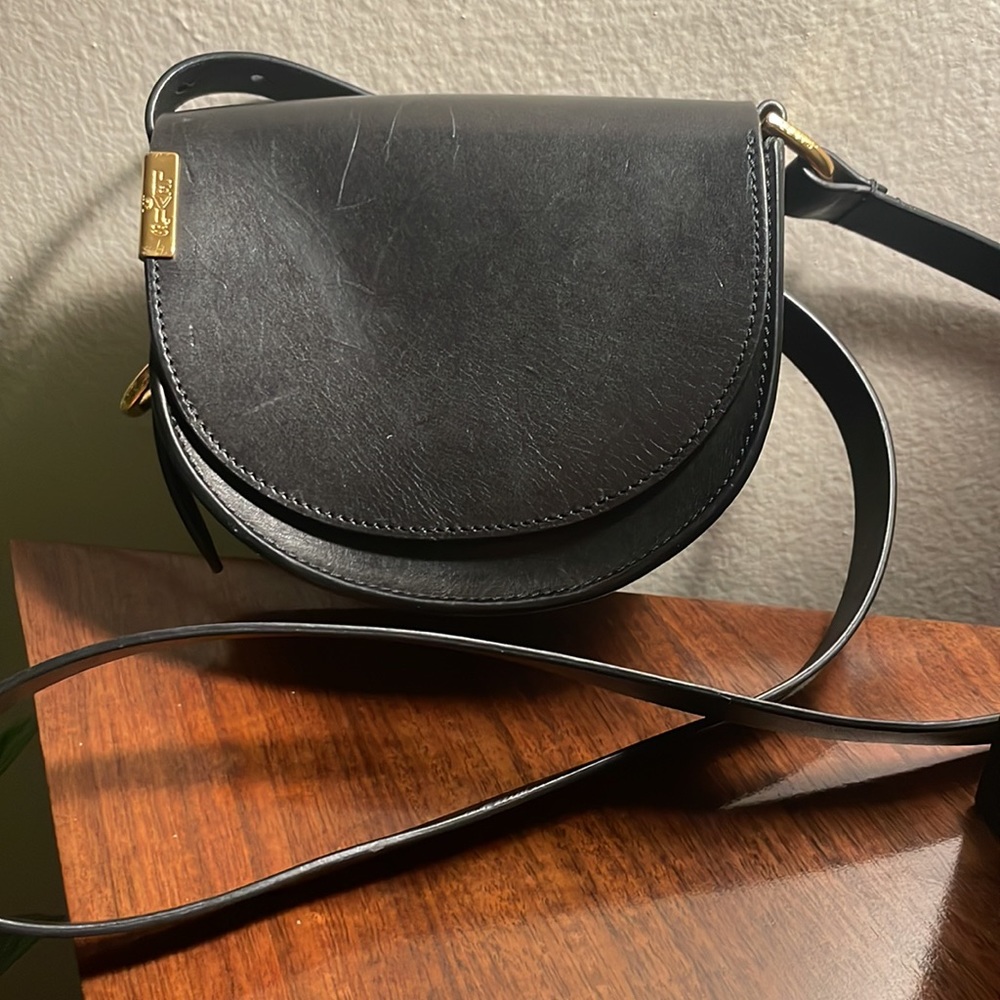 Levis Genuine Italian Leather crossbody purse bag